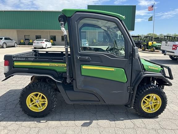 Image of John Deere XUV 835R equipment image 4