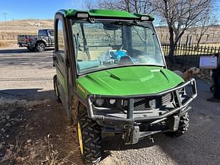 Main image John Deere XUV 835R 3