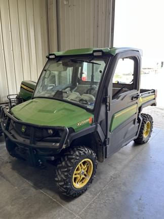Image of John Deere XUV 835R Primary image
