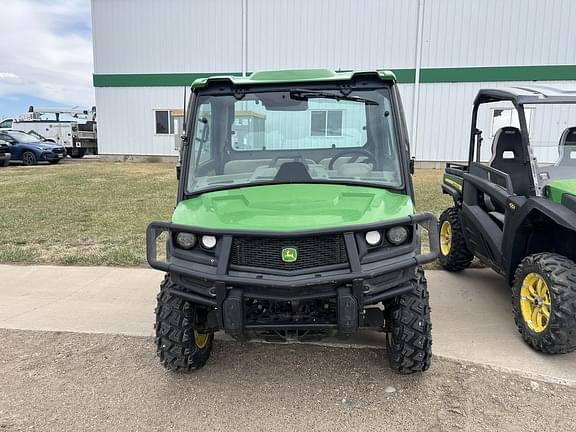 Image of John Deere XUV 835R equipment image 2