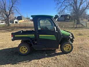 Main image John Deere XUV 835R 3