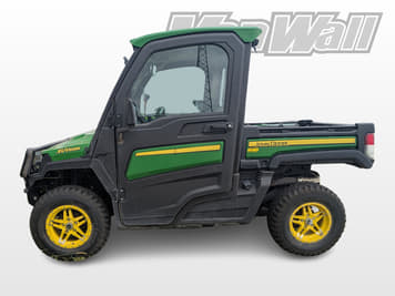 Main image John Deere XUV 835R