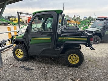 Main image John Deere XUV 835R