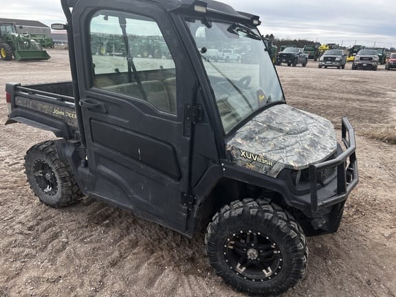Main image John Deere XUV 835R