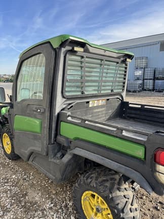 Image of John Deere XUV 835R equipment image 2