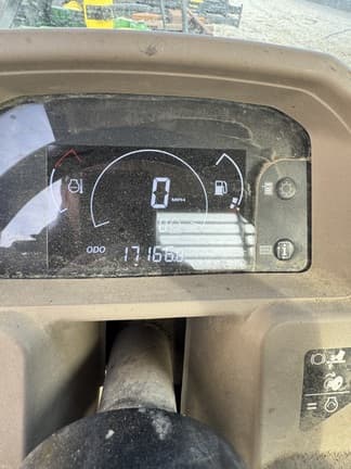 Image of John Deere XUV 835R equipment image 4