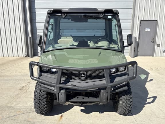 Image of John Deere XUV 835R equipment image 3