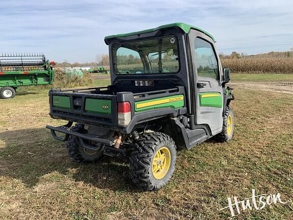 Image of John Deere XUV 835R equipment image 2