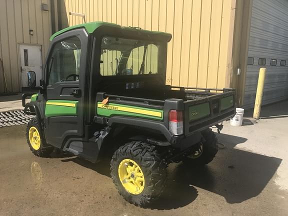 Image of John Deere XUV 835R equipment image 2