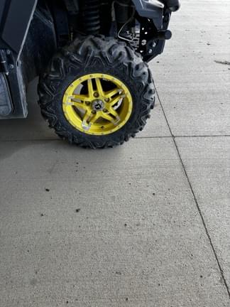 Image of John Deere XUV 835R equipment image 4
