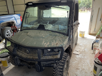 Main image John Deere XUV 835R
