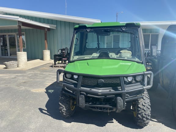Main image John Deere XUV 835R
