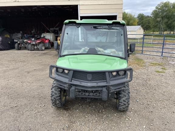 Image of John Deere XUV 835R equipment image 4