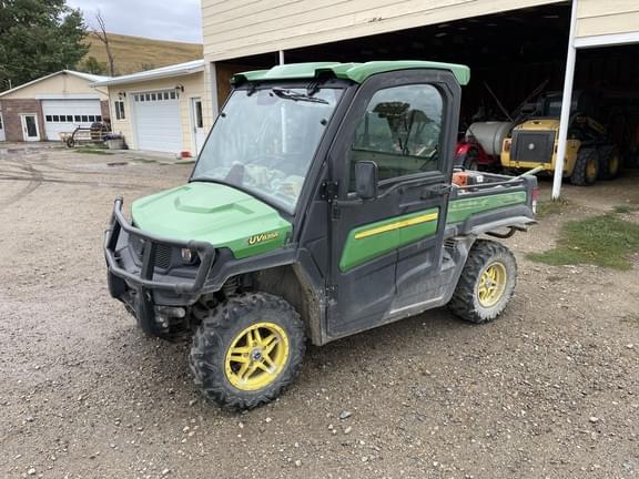 Image of John Deere XUV 835R equipment image 2