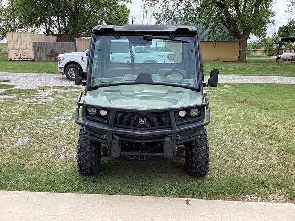 Image of John Deere XUV 835R equipment image 3