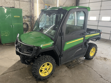 Main image John Deere XUV 835R