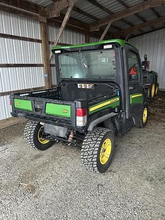 Image of John Deere XUV 835R equipment image 1