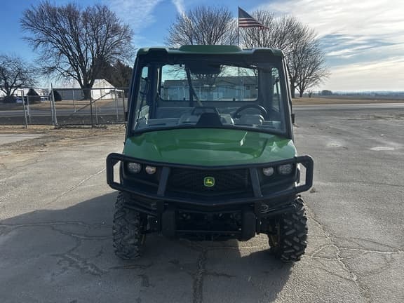 Image of John Deere XUV 835R equipment image 2
