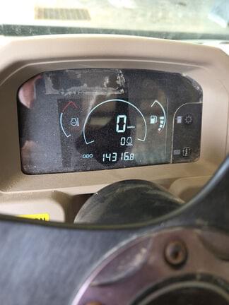 Image of John Deere XUV 835R equipment image 1
