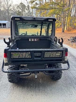Image of John Deere XUV 835R equipment image 2