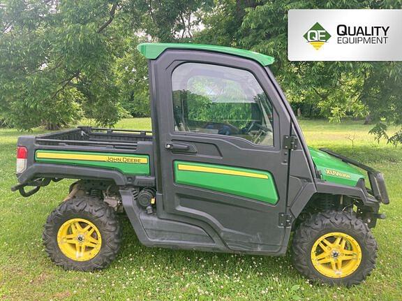 Image of John Deere XUV 835R Primary image
