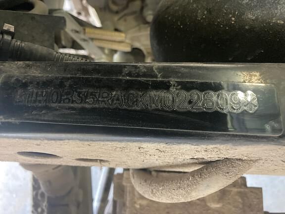Image of John Deere XUV 835R equipment image 1