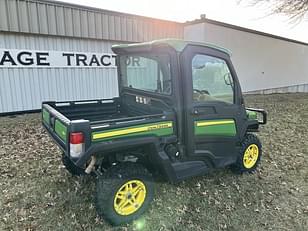 Main image John Deere XUV 835R 3