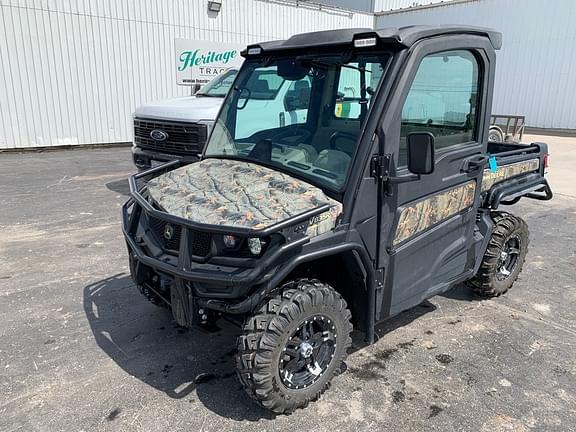 Image of John Deere XUV 835R Primary image