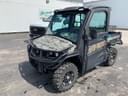2019 John Deere XUV 835R Image