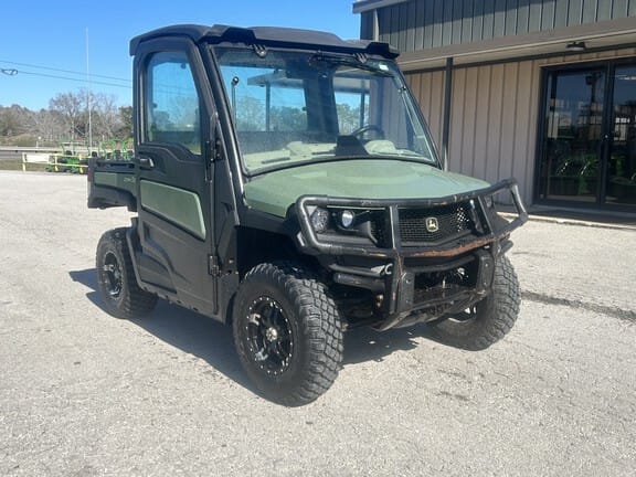 Main image John Deere XUV 835R