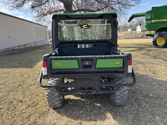 Image of John Deere XUV 835R equipment image 3