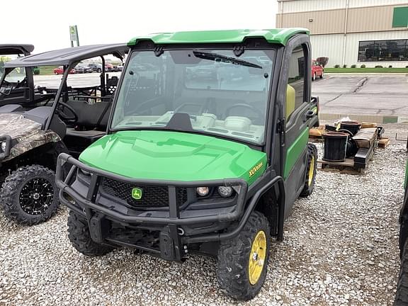 Image of John Deere XUV 835R Primary image