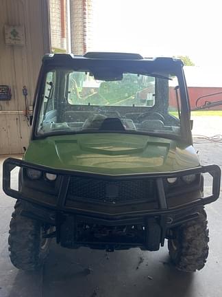 Image of John Deere XUV 835R equipment image 3