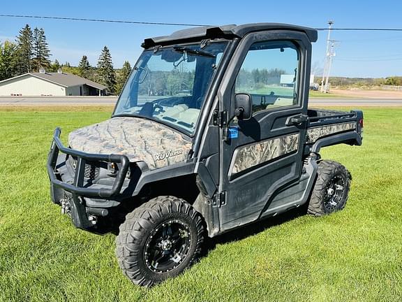 Image of John Deere XUV 835R equipment image 4