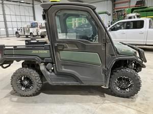 2019 John Deere XUV 835R Image