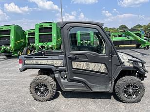 Main image John Deere XUV 835R 0