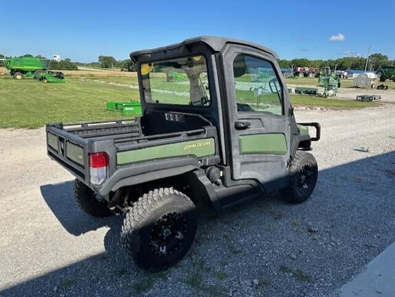 Image of John Deere XUV 835R equipment image 4
