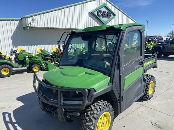 Main image John Deere XUV 835R