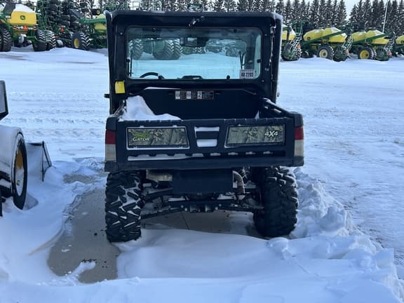 Image of John Deere XUV 835R equipment image 3