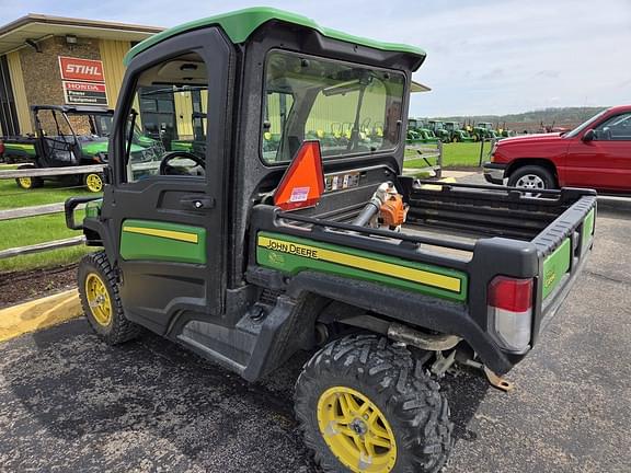 Image of John Deere XUV 835R equipment image 4