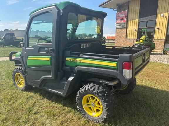 Image of John Deere XUV 835R equipment image 4