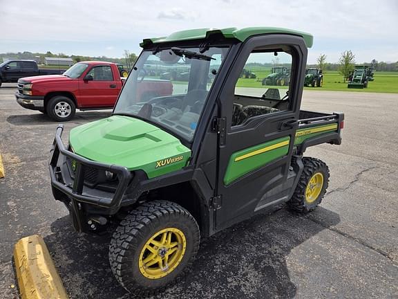 Image of John Deere XUV 835R Primary image
