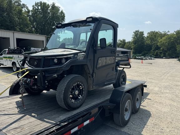 Main image John Deere XUV 835R