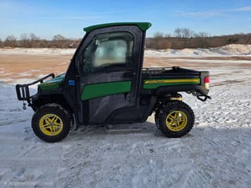 Main image John Deere XUV 835R