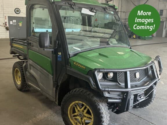 Image of John Deere XUV 835R Primary Image