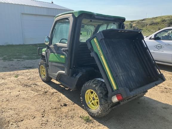 Image of John Deere XUV 835R equipment image 2