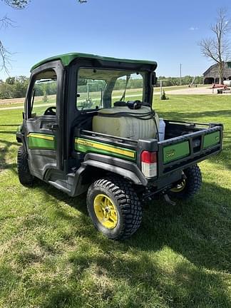 Image of John Deere XUV 835R equipment image 2