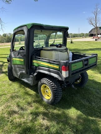 Image of John Deere XUV 835R equipment image 3