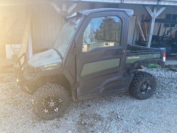 Main image John Deere XUV 835R