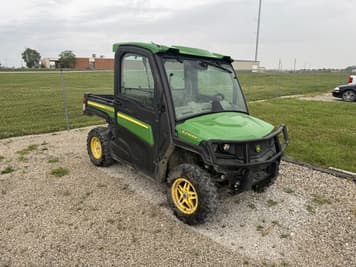 Main image John Deere XUV 835R